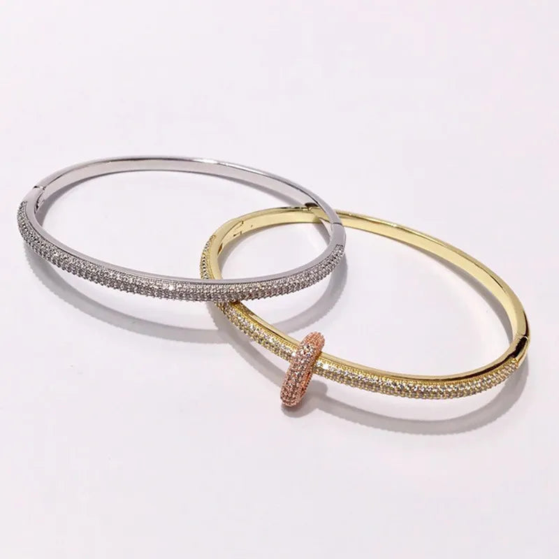 18K Gold Commute Zircon Bangle