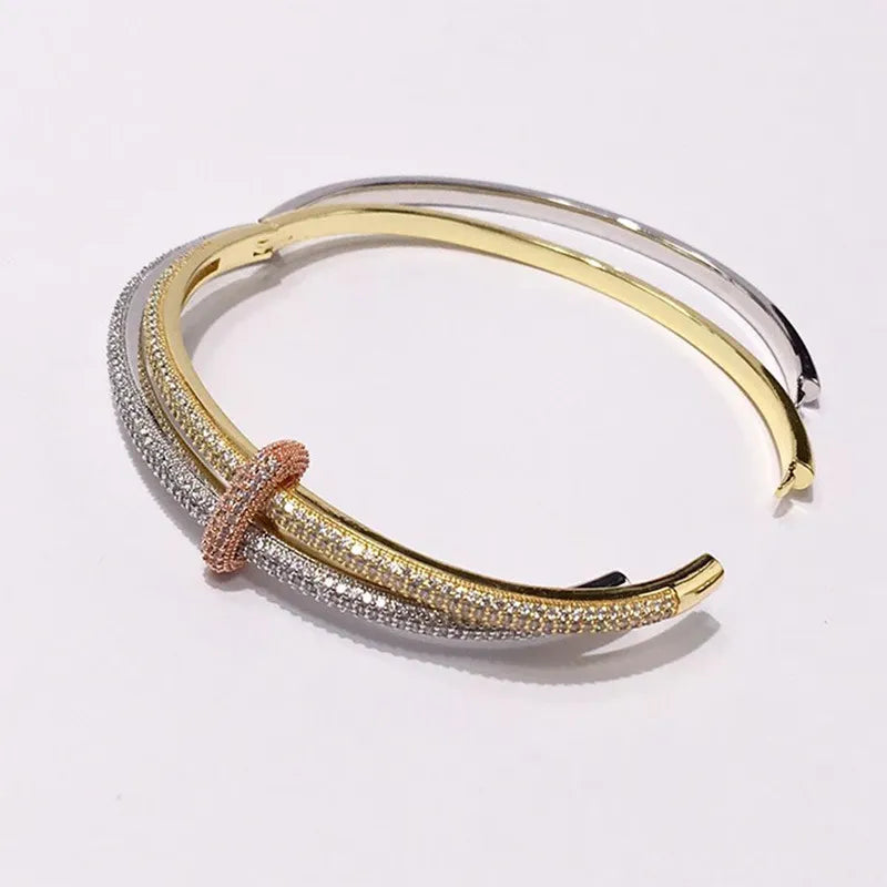 18K Gold Commute Zircon Bangle