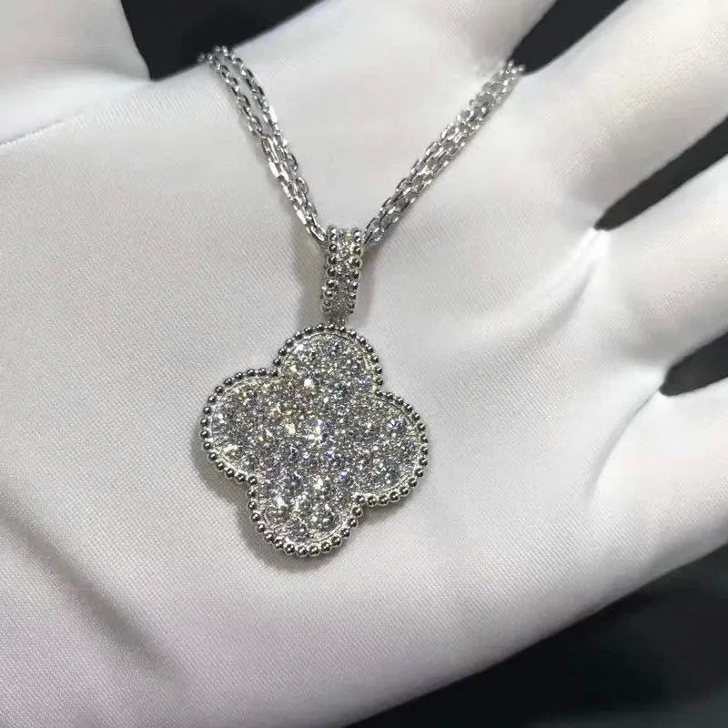 Zircon Clover Pendant Necklace